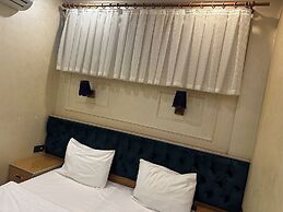Bonami Hotel