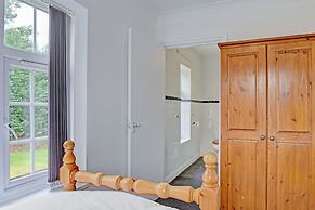 OYO the Gables Hotel, Birmingham Airport