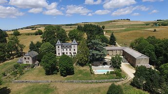 Gîtes au Château de Vernières