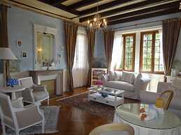 Chambres Dhôtes au Château de Vernières