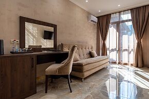 Alcont Hotel