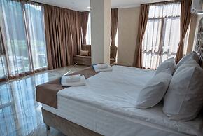 Alcont Hotel