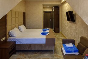Alcont Hotel