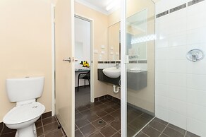 CQ Motel Gladstone