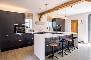 Chapel Cottage, Pond Hall Farm, Hadleigh