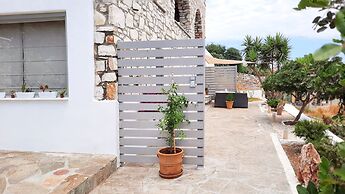 Koukounari Cottage Paros, Apartment With sea View
