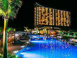Oriental Hotel Okinawa Resort & Spa