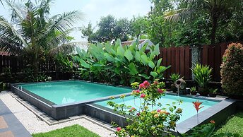 Villa Simply Homy Prambanan Private Pool