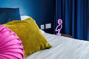 Flamingo Hotel