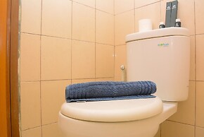 Comfort and Modern Studio Tifolia Apartment