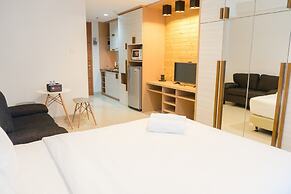 Comfy Studio At Dago Suites Apartment
