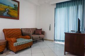 Spacious Classic 1BR Apartment at Taman Beverly