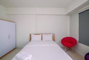 Chic and Cozy Studio Park View Condominium Apartment