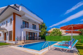 Myra Villa 1