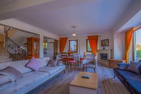 Myra Villa 1