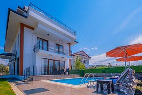 Myra Villa 1