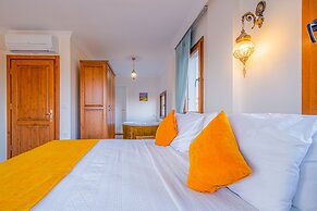 Myra Villa 1