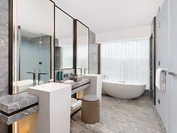 DoubleTree by Hilton Kunming Airport