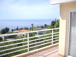 Spectacular sea View 4-bed Duplex Apartment