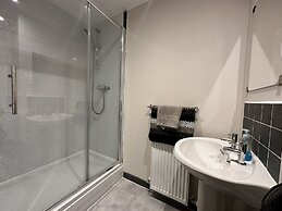 Waterside Apartment