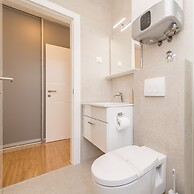 Penthouse Apartment Perla with Jacuzzi