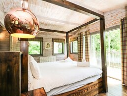 Bearnock Lodge