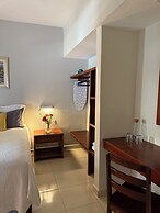 Hotel Gladys