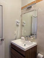 Hotel Gladys