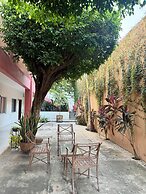 Hotel Gladys