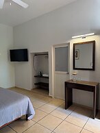 Hotel Gladys