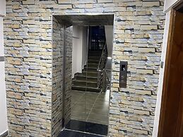 Midtown C32 Executive Suites
