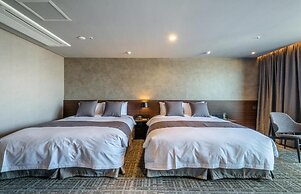 HotelWithCity