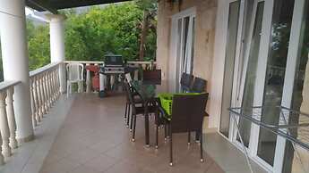Pomos Harbourbiew Villa