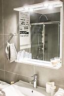 Outstanding One Bedroom Flisvos Apartment