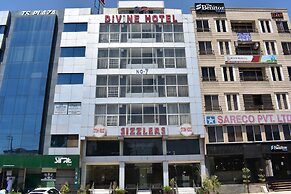 Divine Hotel