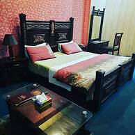 Divine Hotel