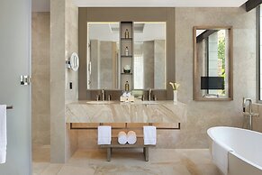 Jumeirah Muscat Bay