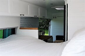 Superb 4 Berth Campervan With Kingsize bed