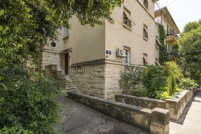 Classy Apartment w Terrace in the Heart of Split