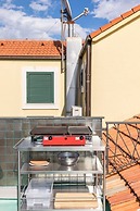 Sleeps 8, Pet Friendly, Garden & Roof Terrace