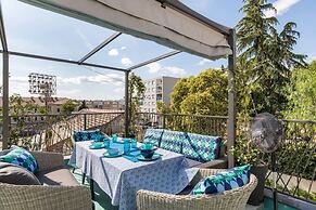 Sleeps 8, Pet Friendly, Garden & Roof Terrace