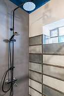 Sleeps 8, Pet Friendly, Garden & Roof Terrace
