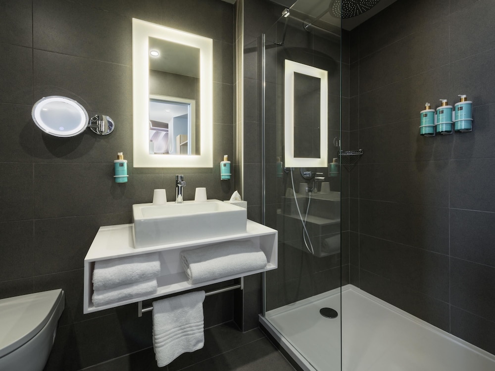 Novotel Belleville Paris 20