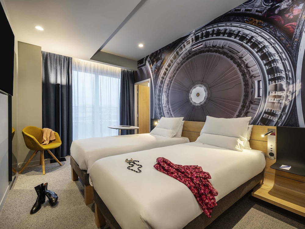 Novotel Belleville Paris 20
