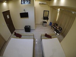 City Hotel
