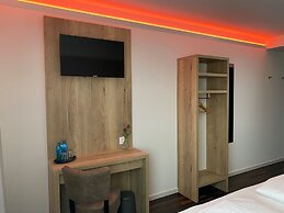 Hotel B4