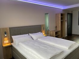 Hotel B4