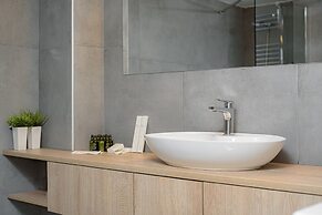 Athenian Stylish Living