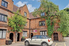 Dovecote Hotel