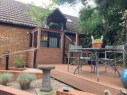 Spacious One Bed Deluxe Apartment in Daventry